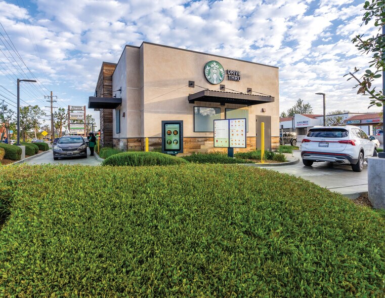 More Photos Of 2701 N Grand Ave, Santa Ana Storefront For Sale