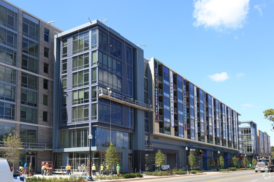 More Photos Of 5180 South Dakota Ave NE, Washington Unknown For Lease