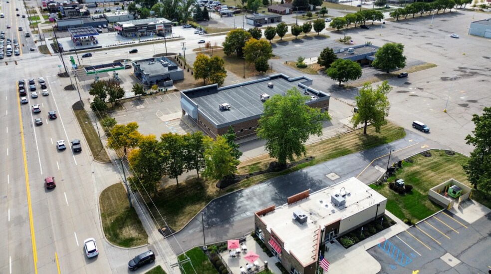 More Photos Of 51037 Van Dyke Ave, Shelby Township Drugstore For Sale