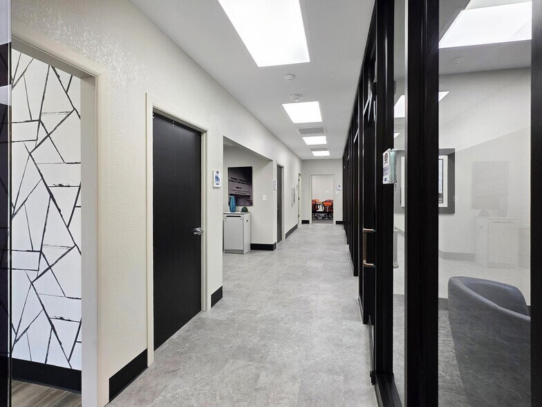 More Photos Of 3410 I-10 W, Orange Office For Sale