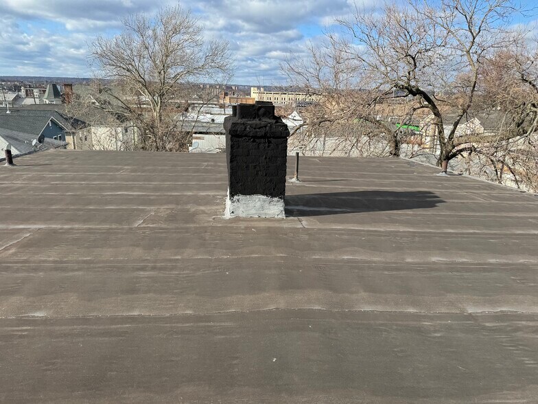 More Photos Of 67-69 Fabyan Pl, Newark Apartments For Sale