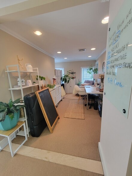 More Photos Of 683 Main St, Norwell Loft Creative Space For Lease