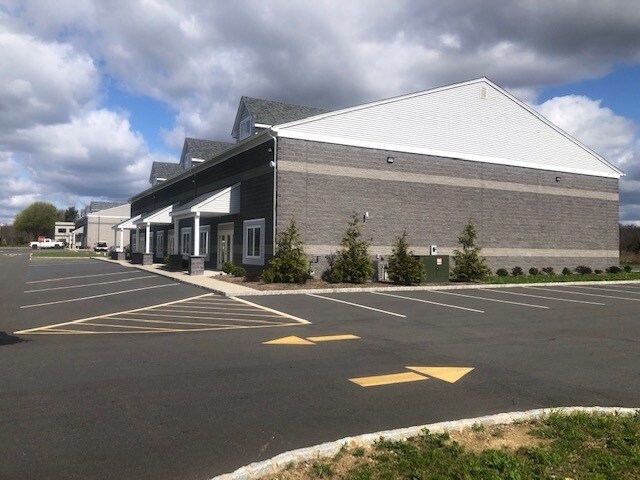 More Photos Of 7 Aaron Way, Sparta Manufacturing For Sale