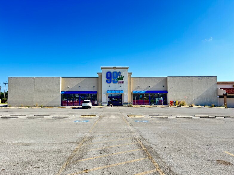 Primary Photo Of 6732 Camp Bowie Blvd, Fort Worth Freestanding For Lease