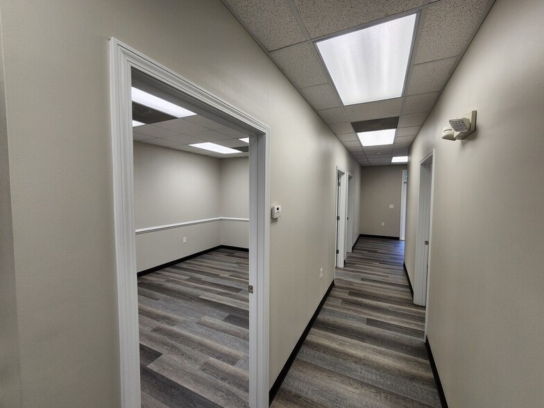 More Photos Of 368 W Pike St, Lawrenceville Office For Lease