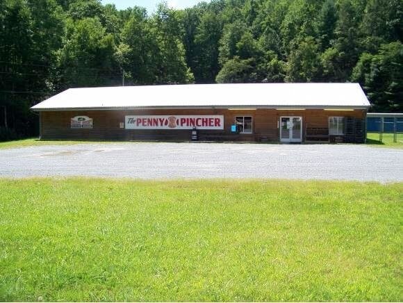 More Photos Of 7050 Highway 19 E, Roan Mountain Convenience Store For Sale