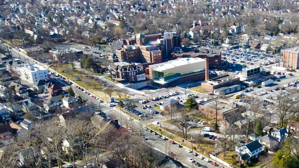 More Photos Of 78 Hart Blvd, Staten Island Rehabilitation Center For Lease