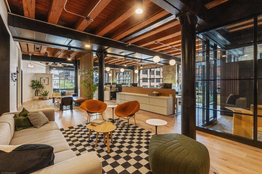 More Photos Of 601 W Randolph St, Chicago Office For Sale