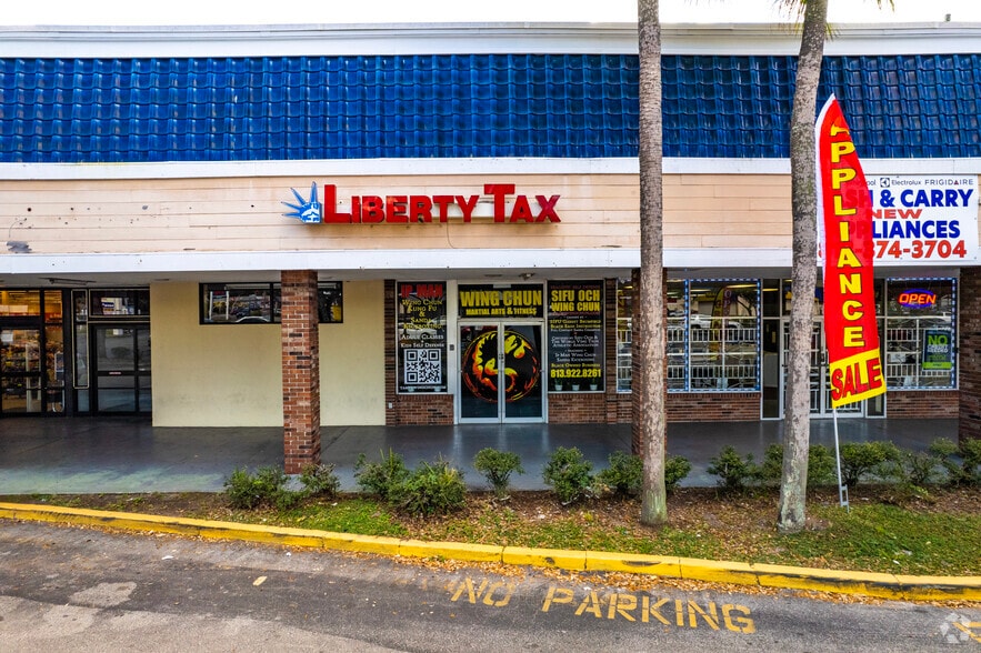 More Photos Of 102-163 W Fletcher Ave, Tampa Unknown For Lease