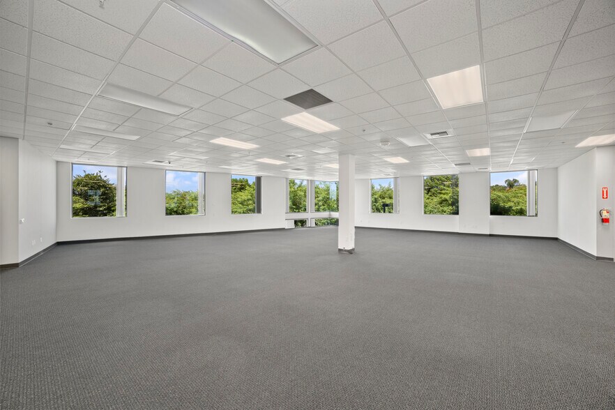 More Photos Of 8 Hughes, Irvine Office For Lease