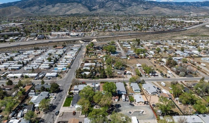 More Photos Of 2650 Carmine St, Carson City Multifamily For Sale