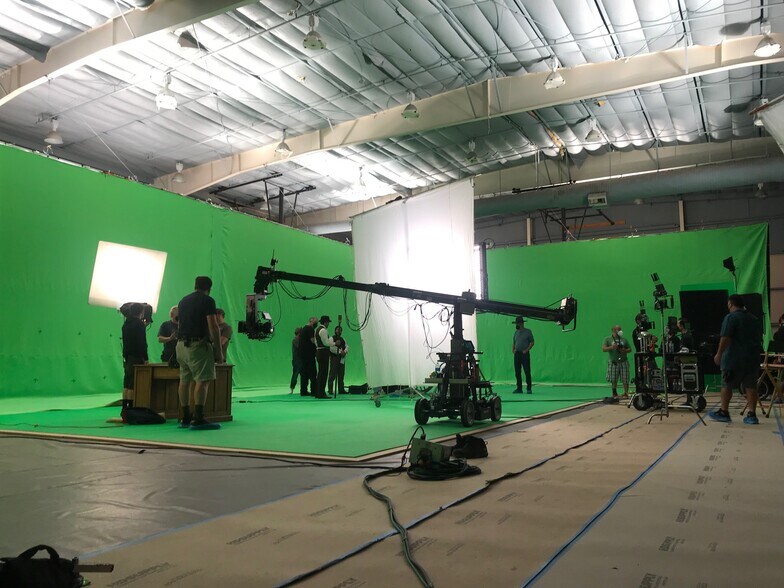 More Photos Of 1600 Saint Michaels Dr, Santa Fe Unknown For Lease