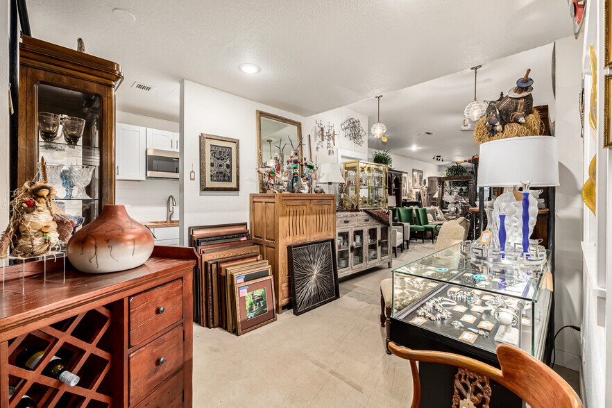 More Photos Of 13033 N Verde River Dr, Fountain Hills Freestanding For Sale