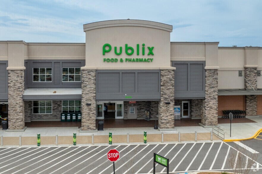 More Photos Of 5000 Old Buncombe Rd, Greenville General Retail For Lease