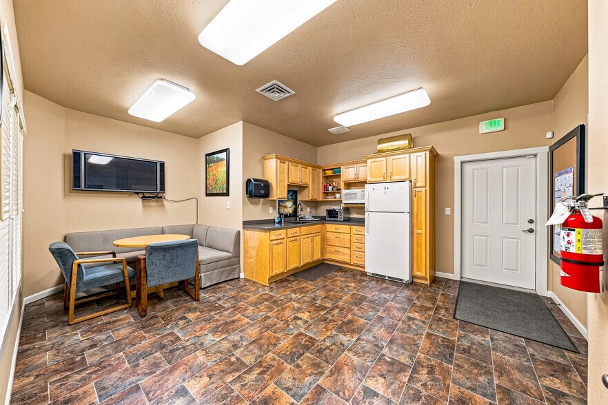 More Photos Of 2436 W Main St, Medford Office For Sale