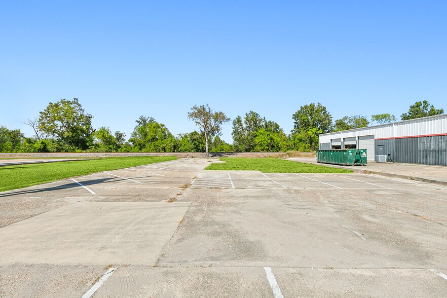 More Photos Of 13270 US-90, Boutte Land For Lease