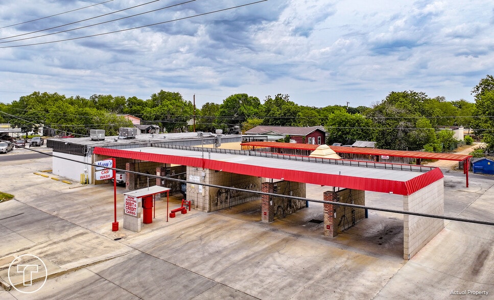 More Photos Of 2902 Commercial Ave, San Antonio Carwash For Sale
