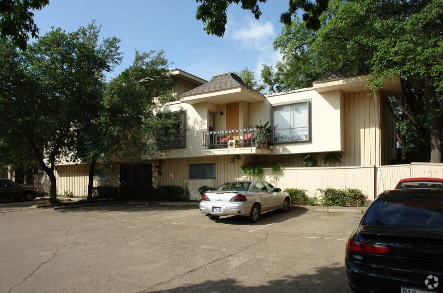 More Photos Of 4429 Bowser Ave, Dallas Apartments For Sale