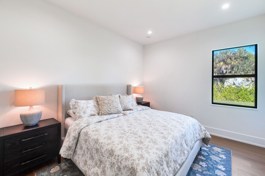 More Photos Of 3233 64th St SW, Naples Apartments For Sale