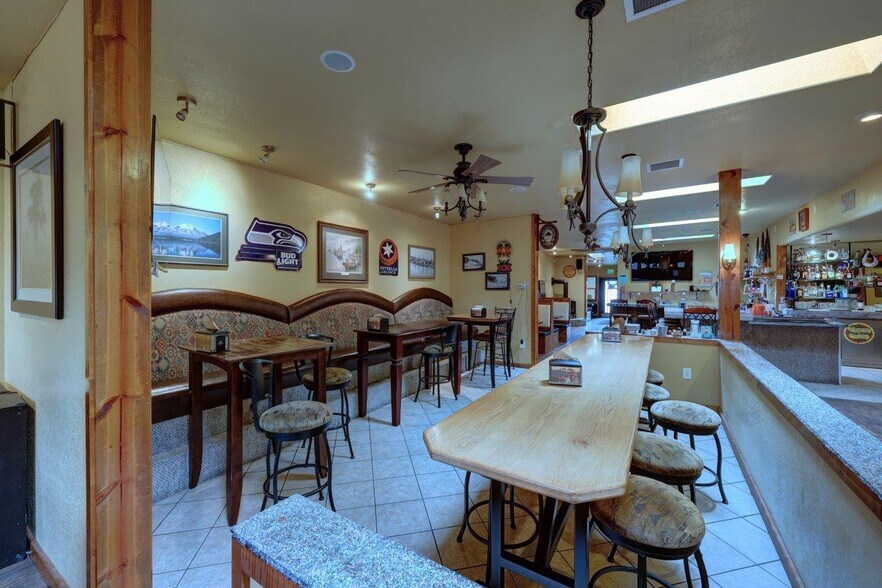 More Photos Of 1917 Pacific Ave, Long Beach Restaurant For Sale
