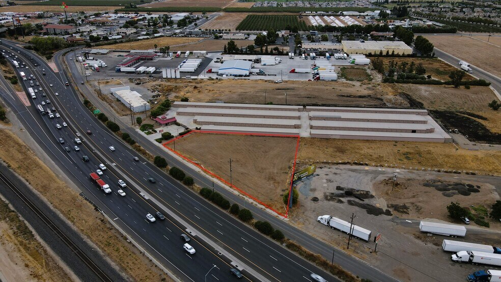 More Photos Of 904 Frontage Rd, Ripon Land For Lease