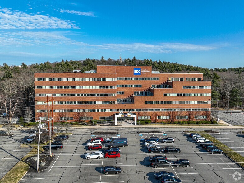 More Photos Of 300 Fifth Ave, Waltham Office For Lease