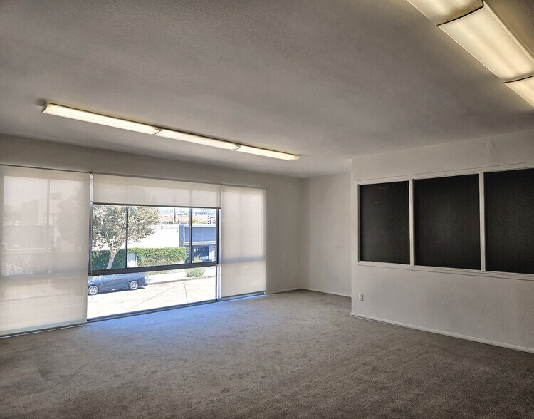 More Photos Of 11714-11720 W Pico Blvd, Los Angeles Storefront Retail Office For Lease
