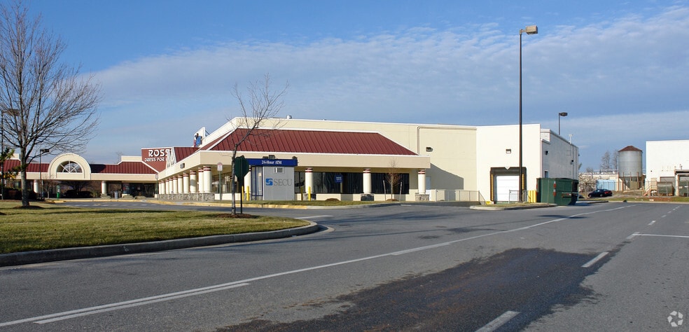 More Photos Of 9612-9646 Reisterstown Rd, Owings Mills Unknown For Lease