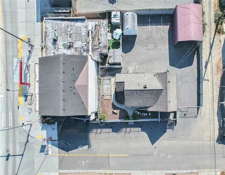 More Photos Of 2409 SW Findlay St, Seattle Apartments For Sale