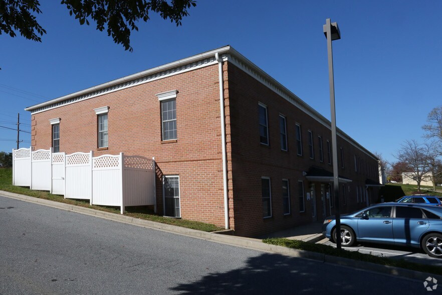 More Photos Of 1812 Baltimore Blvd, Westminster Office For Lease