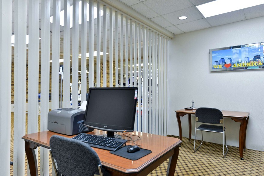 More Photos Of 910 Corn Products Rd, Corpus Christi Hotel For Sale