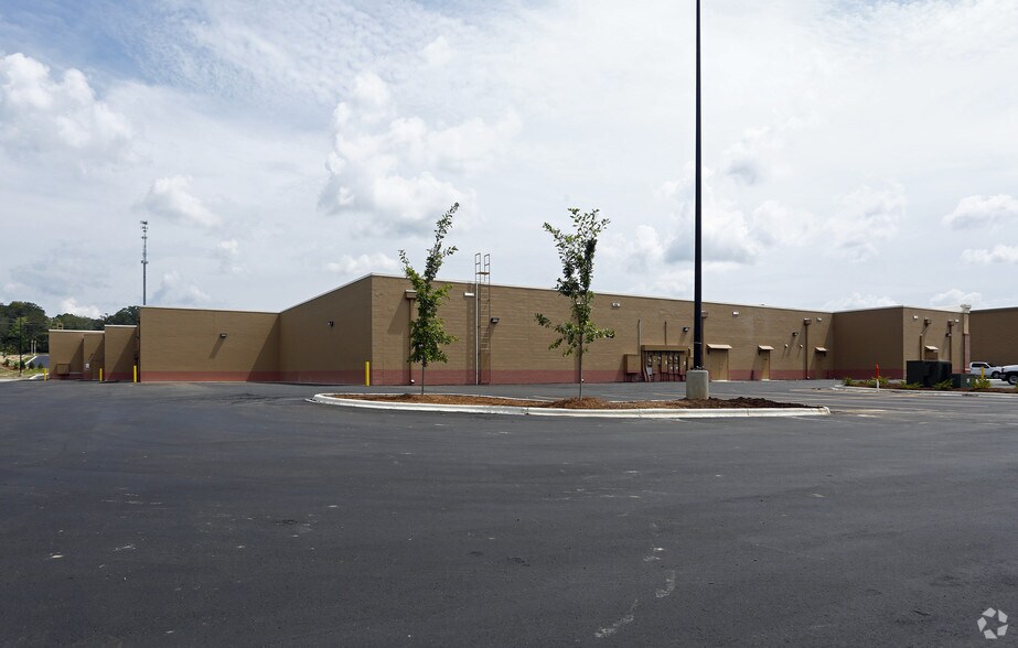 More Photos Of 2624-2698 NC Highway 87 S, Cameron Freestanding For Sale