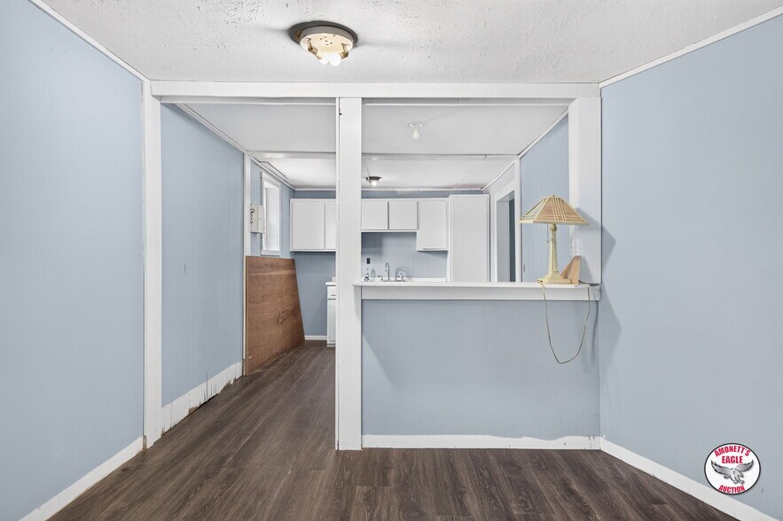 More Photos Of 2969 Moodyville Rd, Byrdstown General Retail For Sale
