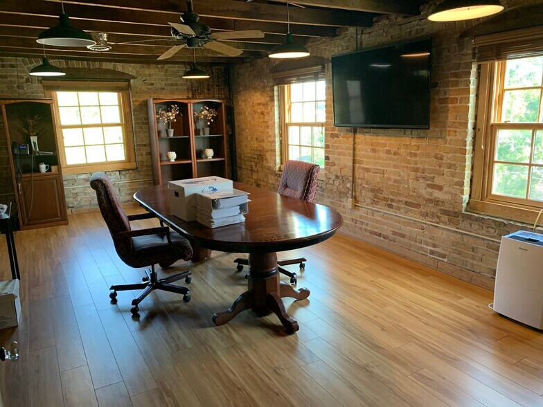 More Photos Of 2802 N Howard Ave, Tampa Loft Creative Space For Lease