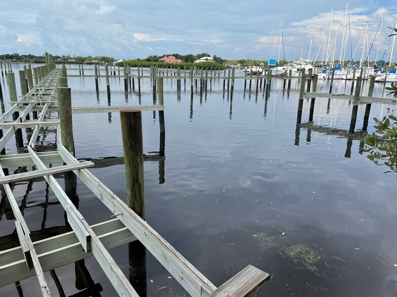 More Photos Of 507 Anclote Rd, Tarpon Springs Land For Sale