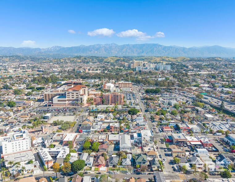 More Photos Of , Los Angeles General Retail For Sale