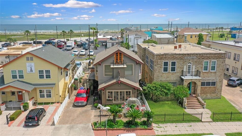 More Photos Of 715 Broadway St, Galveston Specialty For Sale