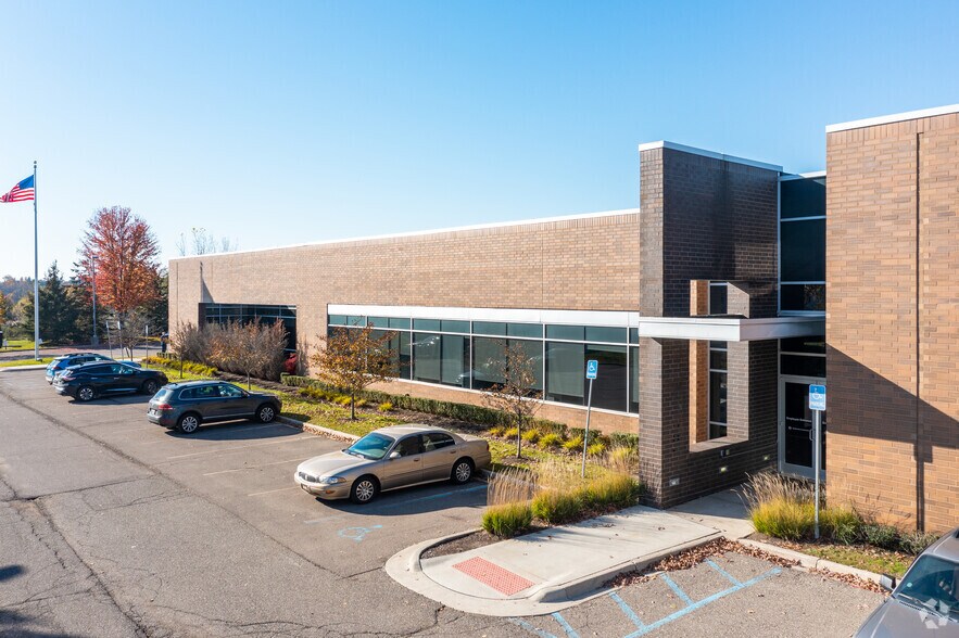 More Photos Of 47632 Halyard Dr, Plymouth Light Manufacturing For Sale