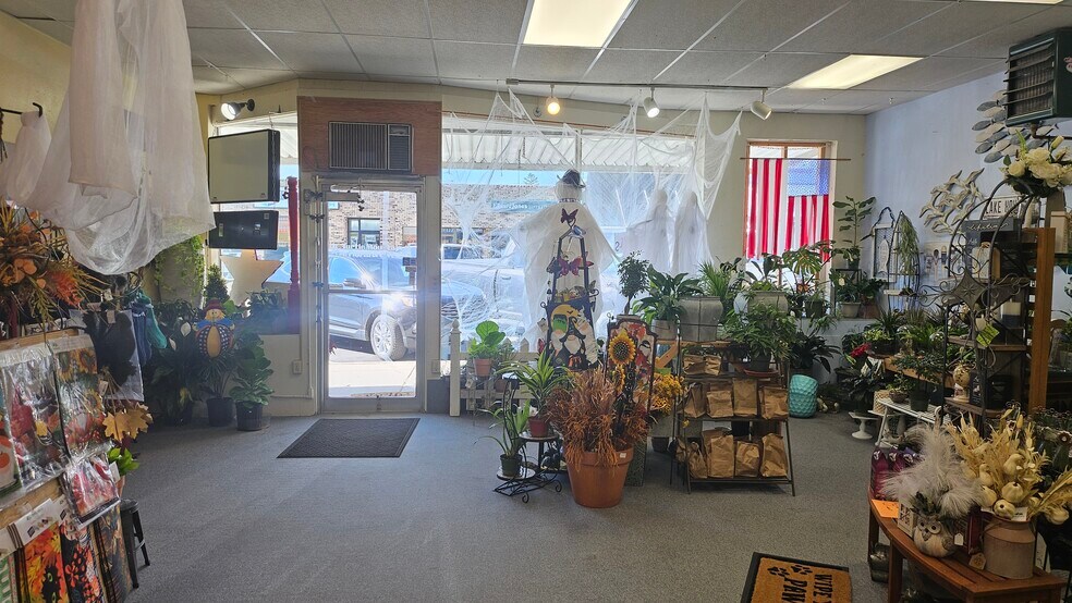 More Photos Of 513 Main St, Bottineau General Retail For Sale