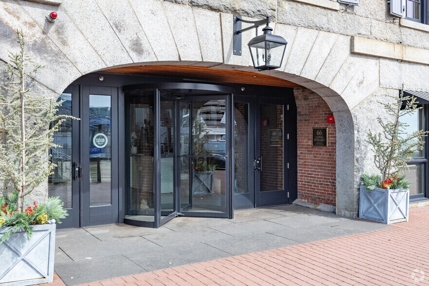 More Photos Of 66 Long Wharf, Boston Office For Lease