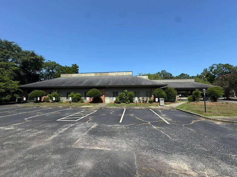 More Photos Of 407 N Salem Ave, Sumter Medical For Lease