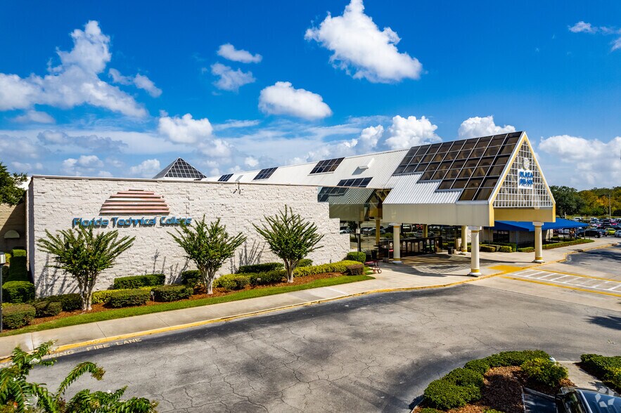 Primary Photo Of 3831-4081 W Vine St, Kissimmee Department Store For Lease