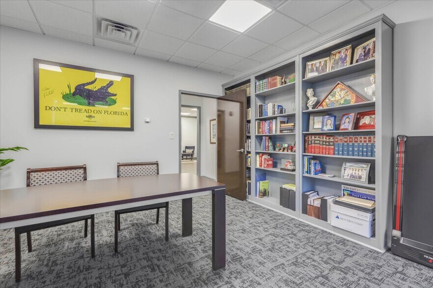 More Photos Of 215 S Monroe St, Tallahassee Office For Lease