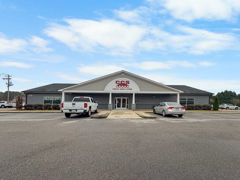 Primary Photo Of 10920 Cleveland Rd, Garner Office For Lease