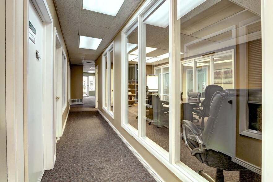 More Photos Of 240 S Wilcox St, Castle Rock Loft Creative Space For Sale