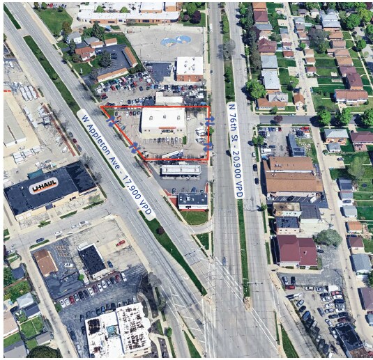 More Photos Of 7690 W Appleton Ave, Milwaukee Freestanding For Lease