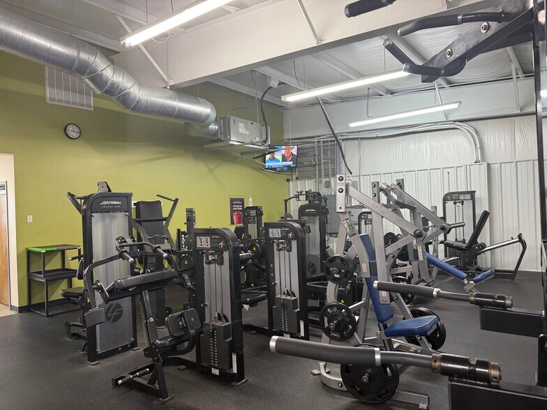 More Photos Of 1985 W Main St, Williamston Warehouse For Sale