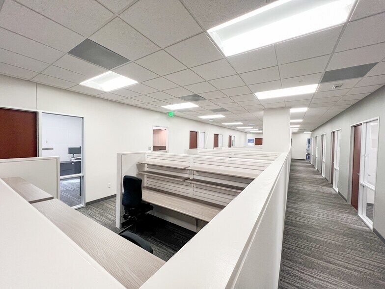 More Photos Of 6301 Holiday Hill Rd, Midland Office For Lease