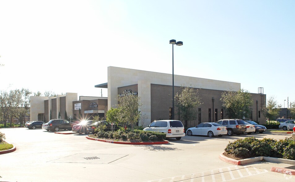 More Photos Of 1437 Highway 6, Sugar Land Medical For Lease