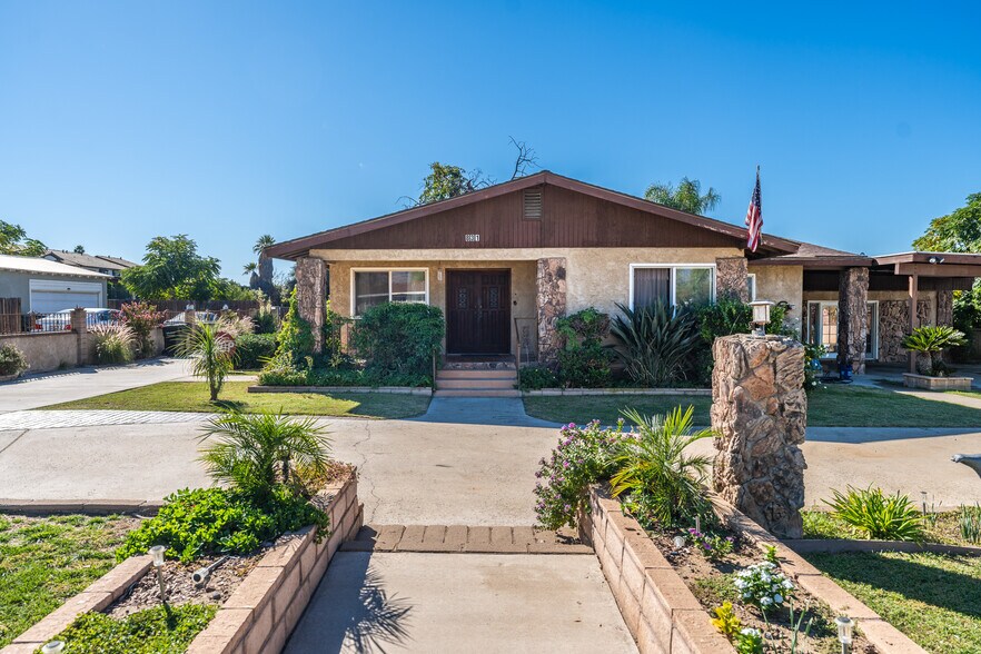 More Photos Of 831 W Lugonia Ave, Redlands Land For Sale
